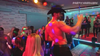 Party Hardcore Gone Crazy Vol. 14 Part 1 - Cam 2 Screencap 38 on sinx.preview.netperv.com