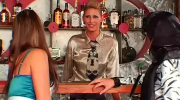 Gratuitous Spillage! Screencap 2 on sinx.preview.netperv.com