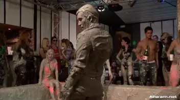 Miss Skinny Takes a Mud Dive Screencap 52 on sinx.preview.netperv.com