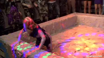 Miss Skinny Takes a Mud Dive Screencap 31 on sinx.preview.netperv.com