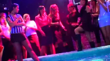 Blue Gel Fight Does the Trick! Screencap 12 on sinx.preview.netperv.com