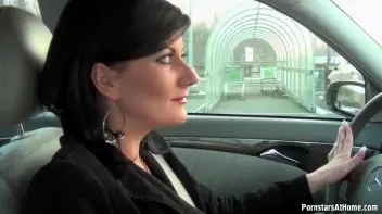 Handjob In Motion Screencap 4 on sinx.preview.netperv.com