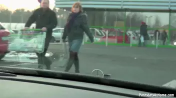 Handjob In Motion Screencap 5 on sinx.preview.netperv.com