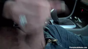 Handjob In Motion Screencap 82 on sinx.preview.netperv.com