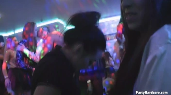 Party Hardcore Gone Crazy Vol. 29 Part 5 - Cam 3 Screencap 6 on sinx.preview.netperv.com