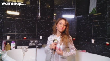 Sexy Solo Wetlook Show In White Screencap 60 on sinx.preview.netperv.com