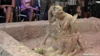 Get Your Mess On, Ladies! Screencap 26 on sinx.preview.netperv.com