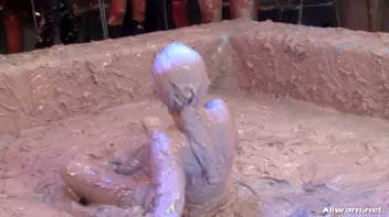 Get Your Mess On, Ladies! Screencap 61 on sinx.preview.netperv.com