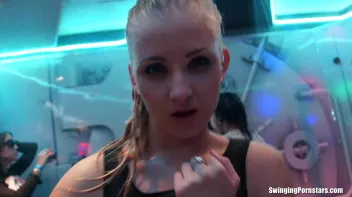 Summer Jam Bang Part 4 - Shower Cam Screencap 42 on sinx.preview.netperv.com