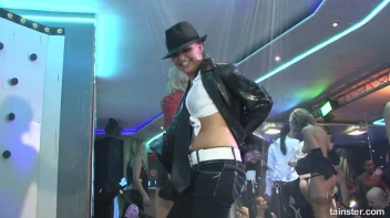 Gangsters Paradise Part 3 - Main Edit Screencap 30 on sinx.preview.netperv.com