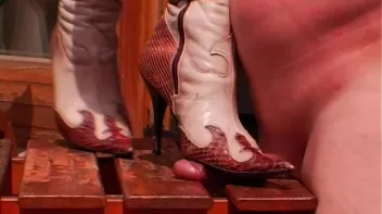 Gimp Punishment Screencap 45 on sinx.preview.netperv.com