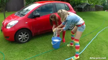 Country Chicks' Hog-Wild Wetlook Car Wash Screencap 6 on sinx.preview.netperv.com