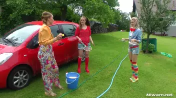 Country Chicks' Hog-Wild Wetlook Car Wash Screencap 9 on sinx.preview.netperv.com
