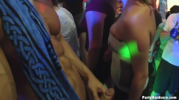 Party Hardcore Gone Crazy Vol. 13 Part 5 - Cam 3 Screencap 59 on sinx.preview.netperv.com