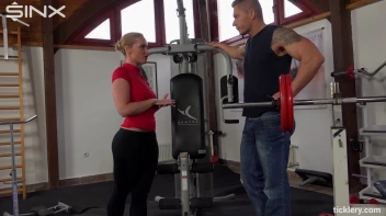 Blonde Gym Babe Dominates With Tickling Screencap 5 on sinx.preview.netperv.com