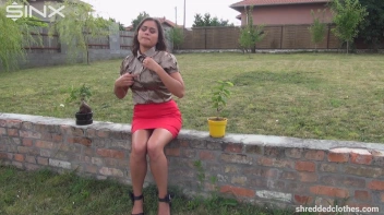 Clothes Destroying Cutie Screencap 21 on sinx.preview.netperv.com