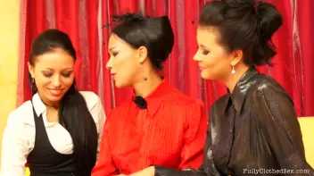 Dildo Dreams In High Fashion Screencap 11 on sinx.preview.netperv.com