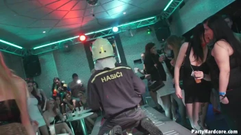 Party Hardcore Gone Crazy Vol. 7 Part 3 - Cam 2 Screencap 10 on sinx.preview.netperv.com