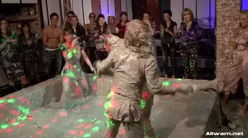 Redheads No More After This Battle! Screencap 26 on sinx.preview.netperv.com