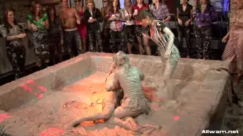 Redheads No More After This Battle! Screencap 32 on sinx.preview.netperv.com