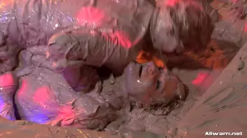 Redheads No More After This Battle! Screencap 37 on sinx.preview.netperv.com