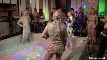 Redheads No More After This Battle! Screencap 56 on sinx.preview.netperv.com