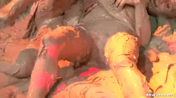 Redheads No More After This Battle! Screencap 66 on sinx.preview.netperv.com