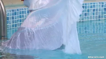 Sexy Pool Bunnies Wet And Messy Fun Screencap 18 on sinx.preview.netperv.com