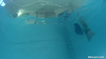 Sexy Pool Bunnies Wet And Messy Fun Screencap 65 on sinx.preview.netperv.com