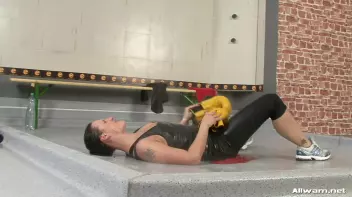 Wetlook Boxing: Simon vs. Tea Screencap 97 on sinx.preview.netperv.com