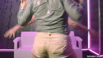 Sweet Little Shower Sluts Screencap 62 on sinx.preview.netperv.com