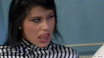 Late From Work Screencap 95 on sinx.preview.netperv.com