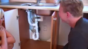 Hunky Plumbers Unplug More Than The House Pipes Screencap 1 on sinx.preview.netperv.com