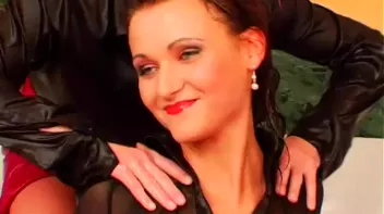 Lusting For Wet and Messy Bath Fun Screencap 96 on sinx.preview.netperv.com