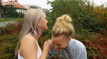 Drink Swapping Blondes Get Wet And Messy Screencap 19 on sinx.preview.netperv.com