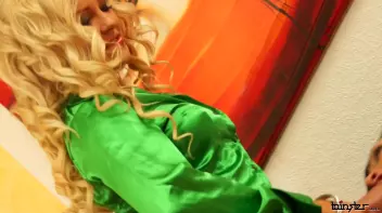 Art Gallery Surprise Screencap 18 on sinx.preview.netperv.com