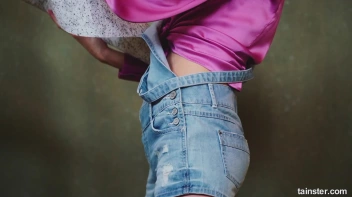 Making Sure She Gets A full Dose Of The Slime Wave! Screencap 6 on sinx.preview.netperv.com