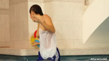 Badminton Babes Go For Wetlook Glory Screencap 43 on sinx.preview.netperv.com