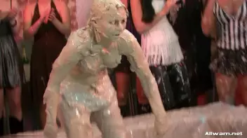 Get Your Mess On, Ladies! Screencap 34 on sinx.preview.netperv.com