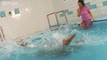 Bitches Bout, WAM Catfighting Babes Screencap 38 on sinx.preview.netperv.com