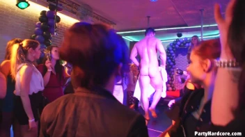 Party Hardcore Gone Crazy Vol. 38 Part 2 - Cam 2 Screencap 2 on sinx.preview.netperv.com