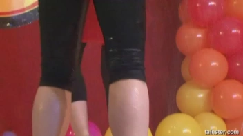 Gash Gamblers Part 3 - Cam 4 Screencap 22 on sinx.preview.netperv.com