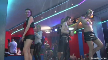 Extreme Speed Dating Part 2 - Cam 4 Screencap 91 on sinx.preview.netperv.com