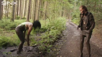 A Fiery Catfight In The Forest Screencap 36 on sinx.preview.netperv.com