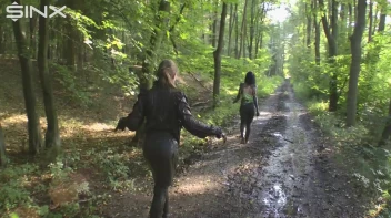 A Fiery Catfight In The Forest Screencap 45 on sinx.preview.netperv.com