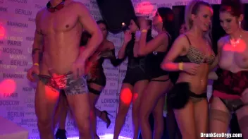 Holiday Hotties Part 3 - Cam 2 Screencap 63 on sinx.preview.netperv.com