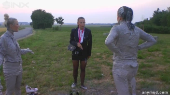 Mud Wrestling Babes Messy Catfighting Screencap 65 on sinx.preview.netperv.com