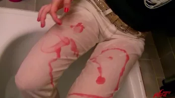 Savoring Every Moment Of Bath Time Screencap 30 on sinx.preview.netperv.com