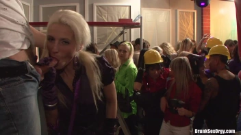 Hard Hat Hos Part 1 - Main Edit Screencap 38 on sinx.preview.netperv.com