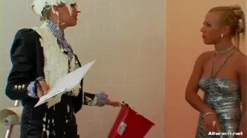 Wallpaper Glue All Over The Place! Screencap 6 on sinx.preview.netperv.com